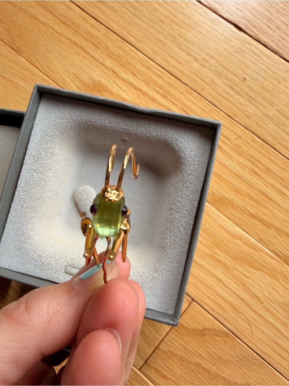 Daniel Swarovski Paris Paradise Aptera Grasshopper Stick Pin Brooch - Picture 4 of 9